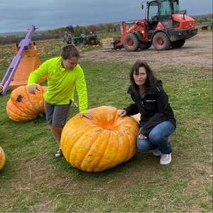 Meet your Posher, Shirley